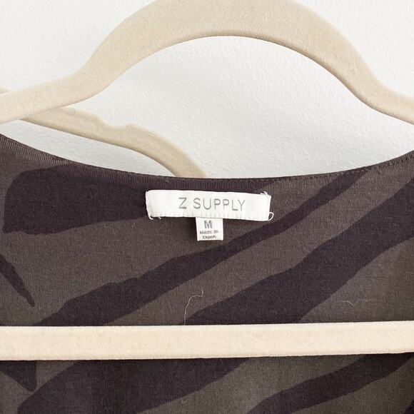 Evereve Z Supply Zebra Animal Print Tropical Skirt Set - Picture 7 of 8